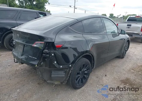 2023 Tesla Model Y Awd/Long Range Dual Motor All-Wheel Drive из США, поврежденный, VIN 7SAYGDEE4PA100530